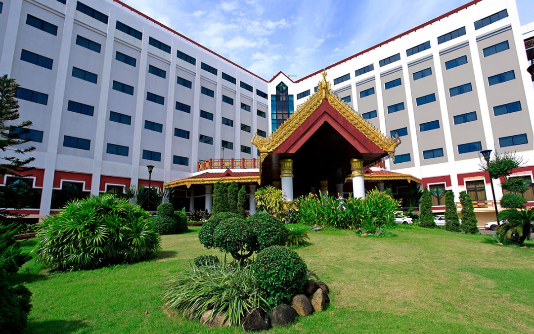 Summit Parkview Hotel
